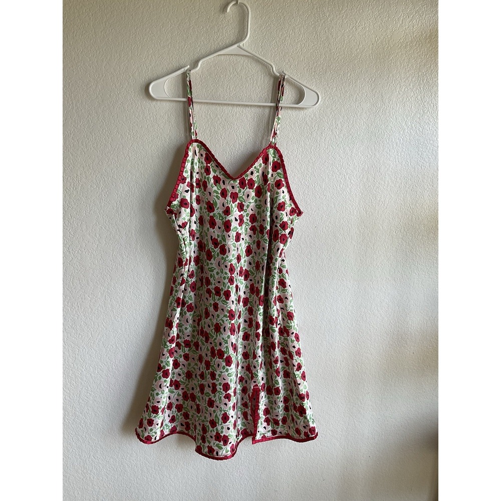 Cabernet Nightgown Red Pleated Lining Pink  Red Floral Large Sleepwear